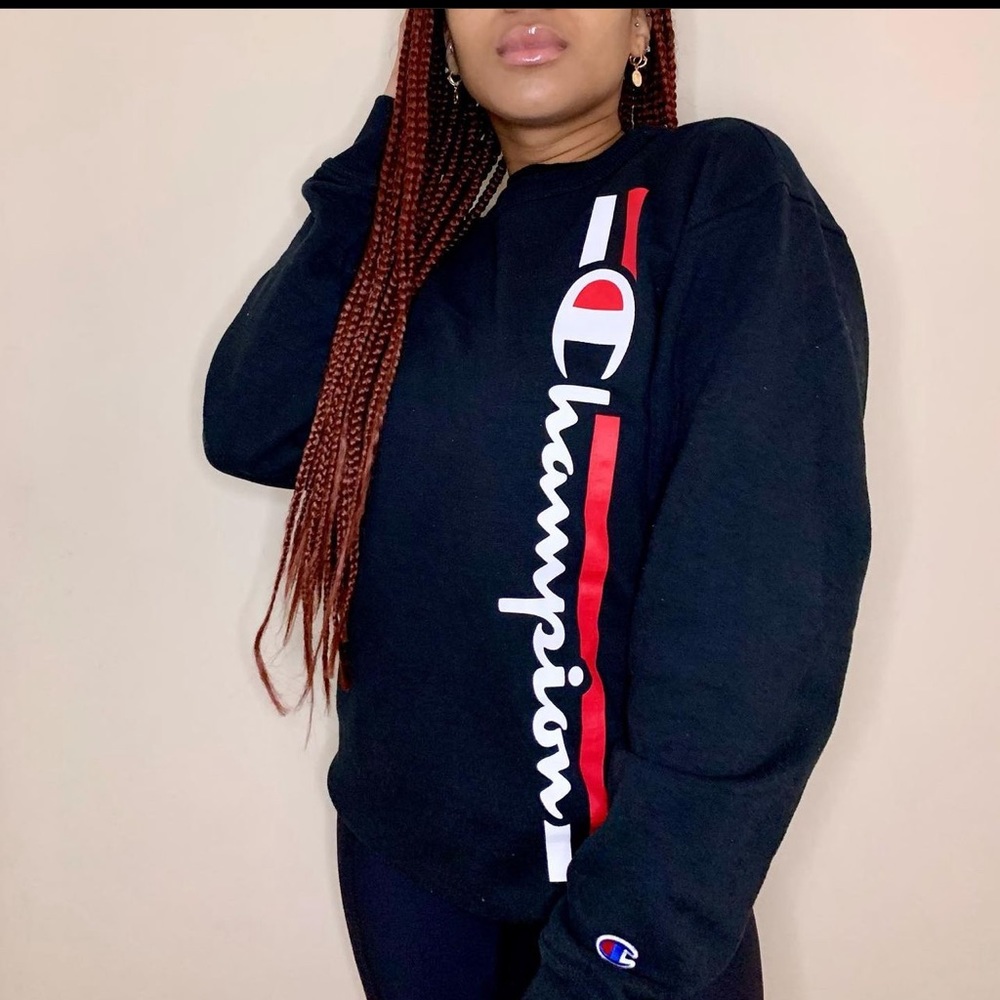 Champion black crewneck. Medium. In fabulous condition.